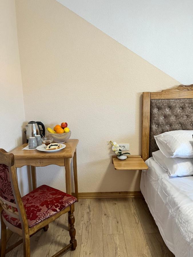 Mountain View Rooms Zadvarje Buitenkant foto