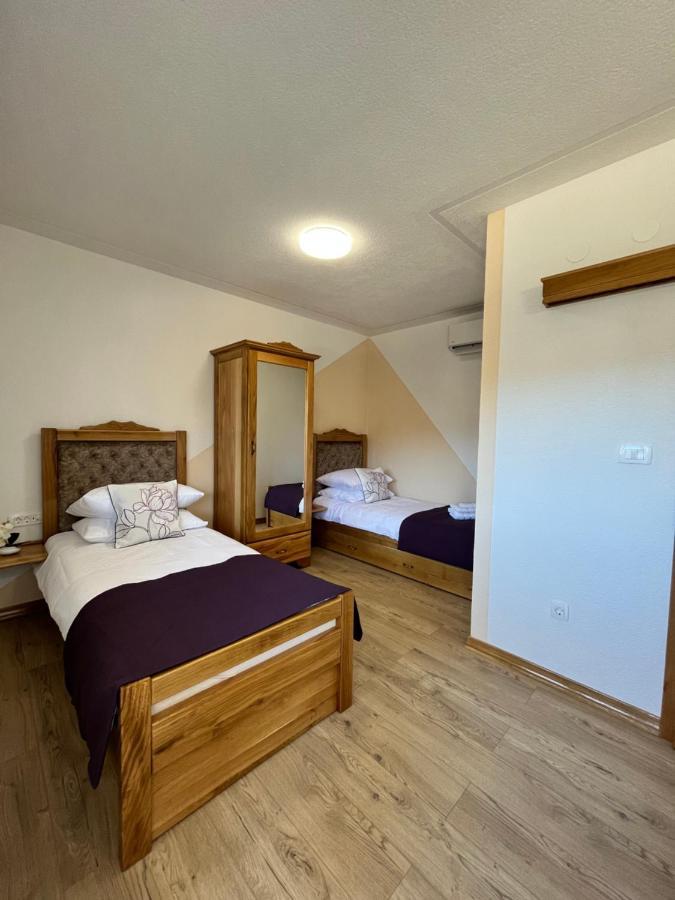 Mountain View Rooms Zadvarje Buitenkant foto